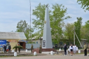 Открытие обновленного памятника воинам ВОВ_3